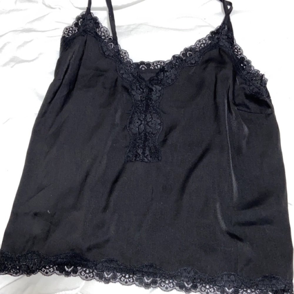 Forever 21 lace cami